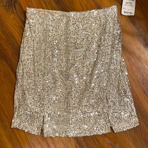 NWT Sparkle Skirt Size 5